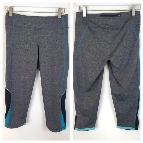 Lucy Pants - LUCY Tech Gray Blue Athletic Capri Pants Small